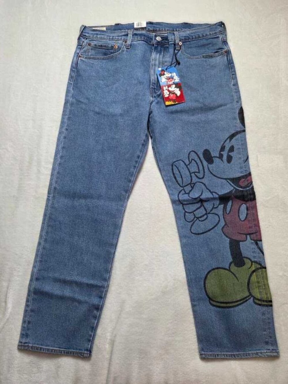 New 38x30 Levi's  X Disney collection 502 Taper Fit Mickey Mouse colab jeans